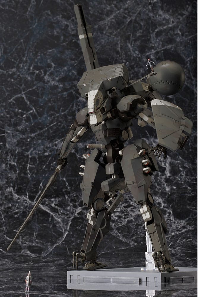 Metal Gear Solid V Plastic Model Kit 1/100 Metal Gear Sahelanthropus Black Ver. 36 cm 