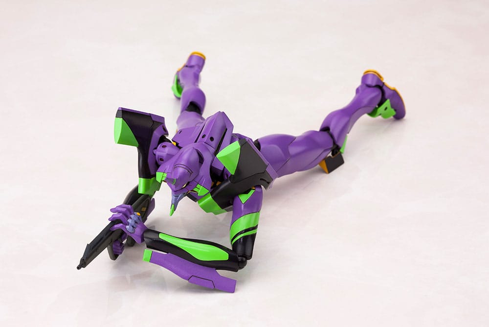 Evangelion: 3.0 + 1.0 Thrice Upon a Time Plastic Model Kit 1/400 Evangelion Test Type-01 with Spear of Cassius 19 cm