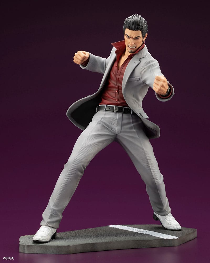 Like a Dragon PVC Statue 1/6 Kazuma Kiryu 29 cm   