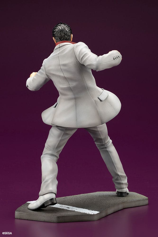 Like a Dragon PVC Statue 1/6 Kazuma Kiryu 29 cm   