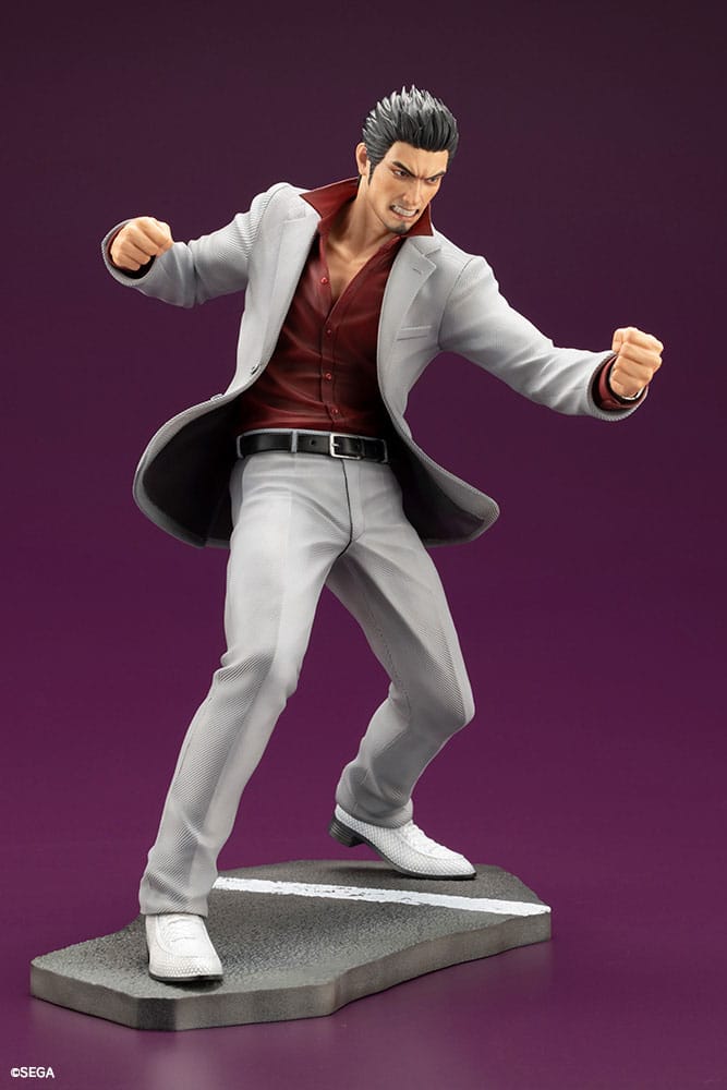 Like a Dragon PVC Statue 1/6 Kazuma Kiryu 29 cm   