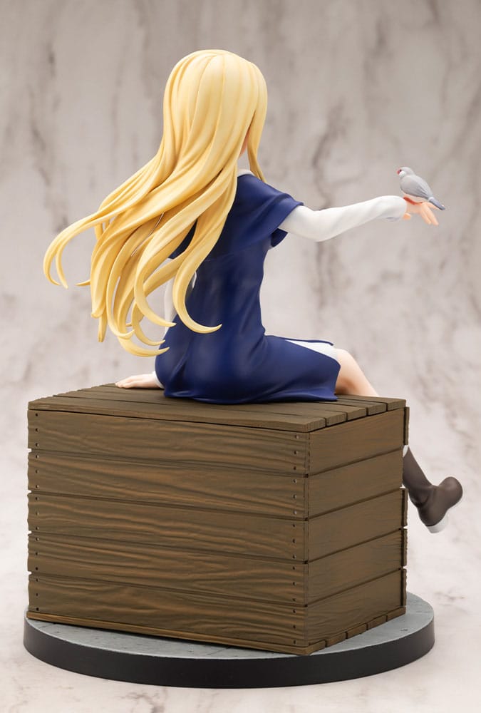 Sasaki and Peeps PVC Statue 1/7 Elsa 19 cm   