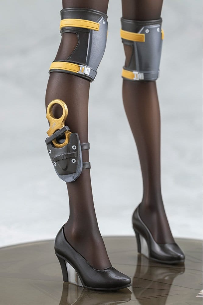 Girls' Frontline 2: Exilium PVC Figur 1/7 Vector Molotov Bunny Ver. 27 cm