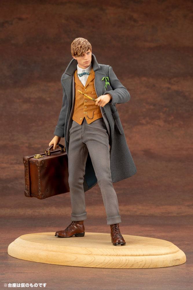 Phantastische Tierwesen 2 ARTFX+ Statue 1/10 Newt Scamander 18 cm
