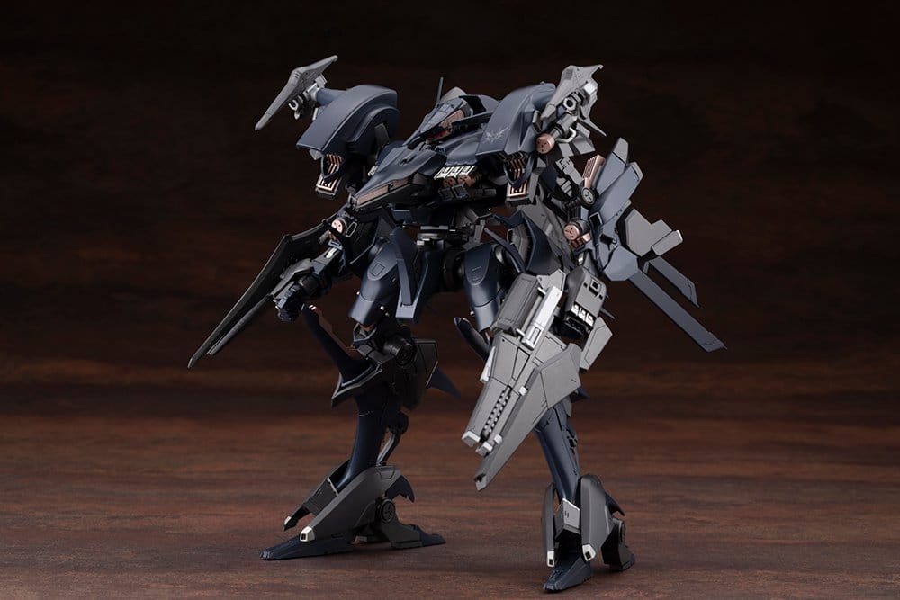 Armored Core V Plastic Model Kit 1/72 Rayleonard 03-AALIYAH Orlea 15 cm 