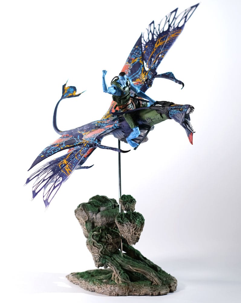 Avatar: The Way of Water Actionfigur Recom Quaritch & RDA Banshee (Gold Label) 