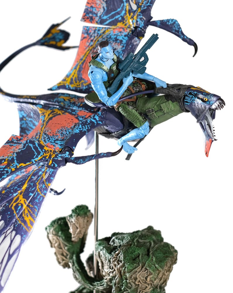 Avatar: The Way of Water Actionfigur Recom Quaritch & RDA Banshee (Gold Label) 