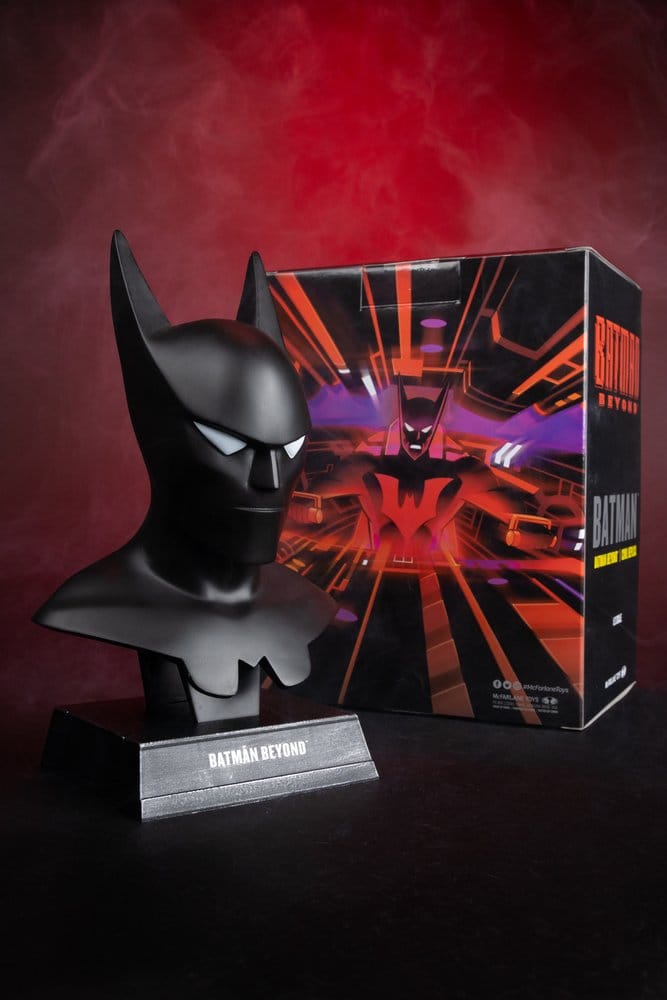 DC Direct Prop-Replik 1/3 Batman Cowl (Batman Beyond Animated) 18 cm&nbsp;