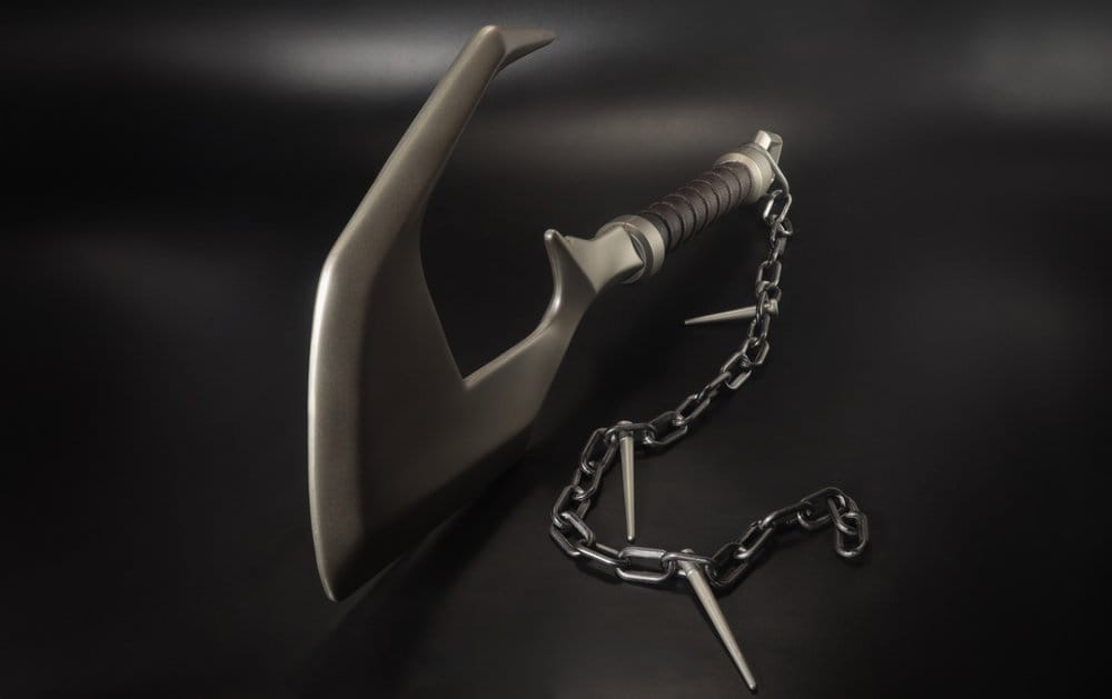 DC Direct 1/1 Prop-Replik Lobos Hook (Supergirl Movie)