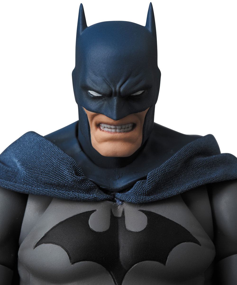 DC Comics MAFEX Actionfigur Batman Hush Ver. (Reproduction) 16 cm