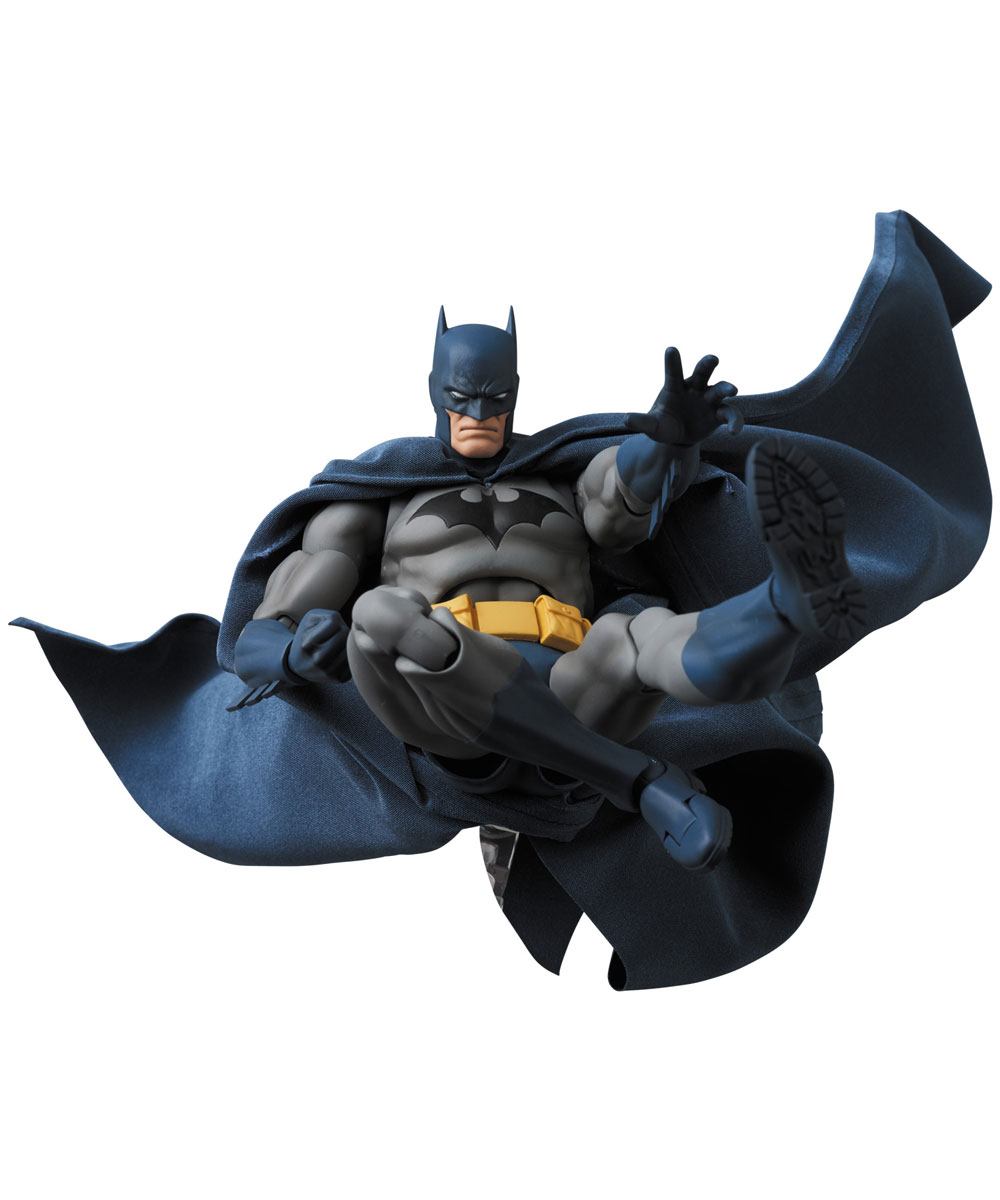 DC Comics MAFEX Actionfigur Batman Hush Ver. (Reproduction) 16 cm