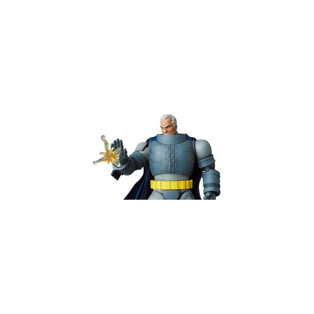 Batman MAFEX Actionfigur Armored Batman (TDKR) 16 cm (re-run)