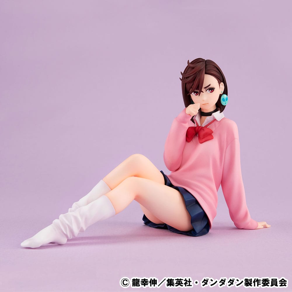 Dandadan Melty Princess PVC Statue Momo Palm Size 9 cm                 