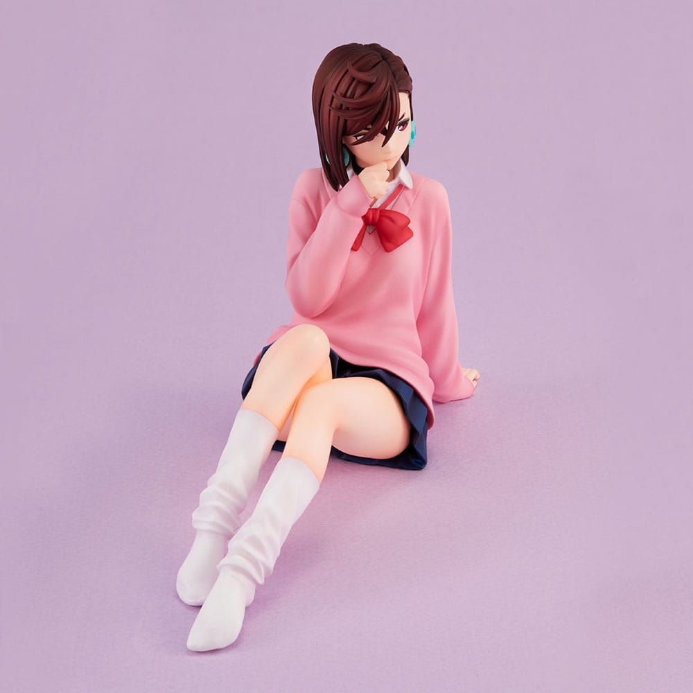 Dandadan Melty Princess PVC Statue Momo Palm Size 9 cm                 
