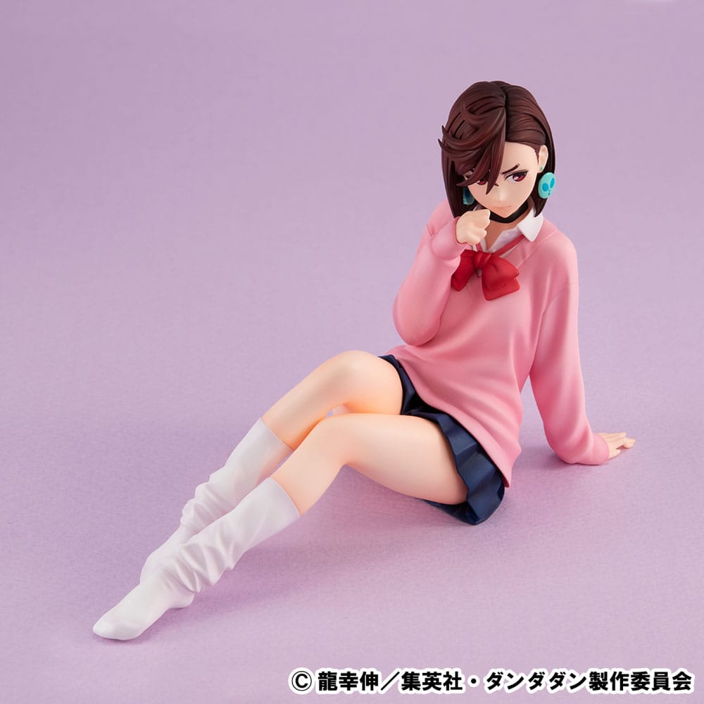 Dandadan Melty Princess PVC Statue Momo Palm Size 9 cm                 