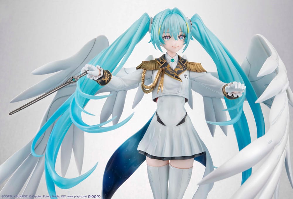 Mobile Suit Gundam x Hatsune Miku Lucrea PVC Statue Hatsune Miku x Wing Gundam Zero EW 45th Anniversary 27 cm        