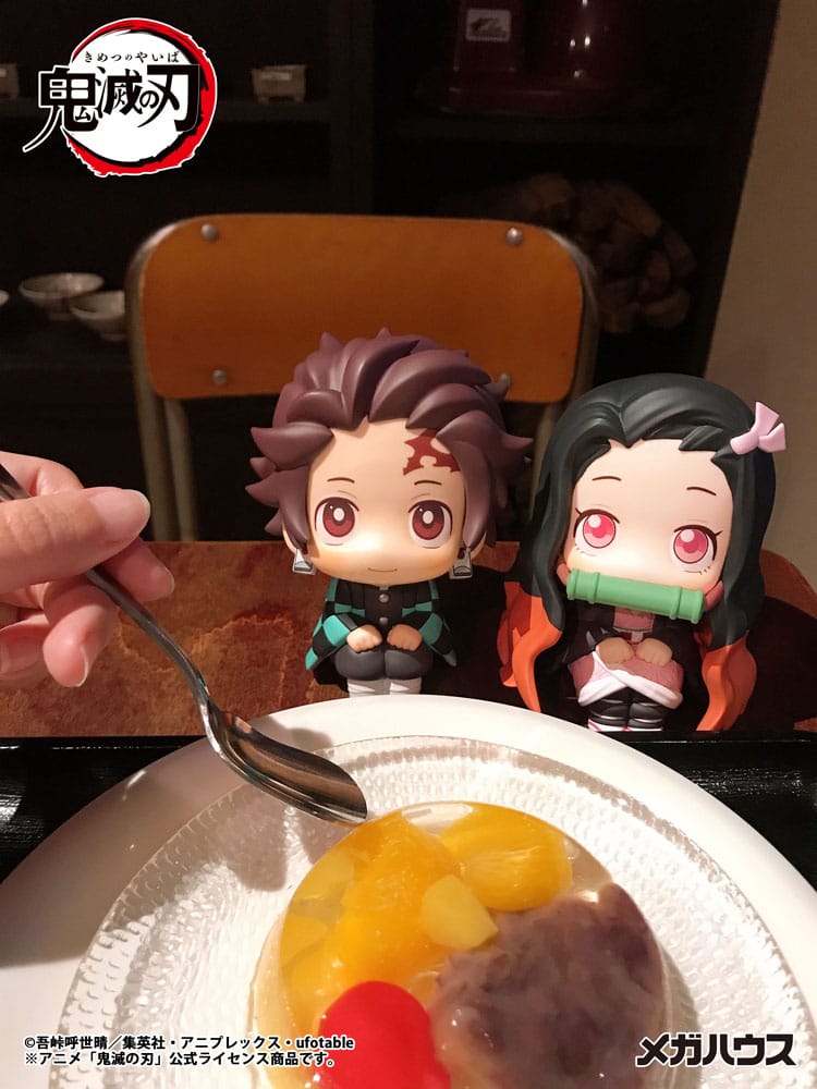 Demon Slayer Kimetsu no Yaiba Look Up PVC Statue Nezuko Kamado 11 cm  