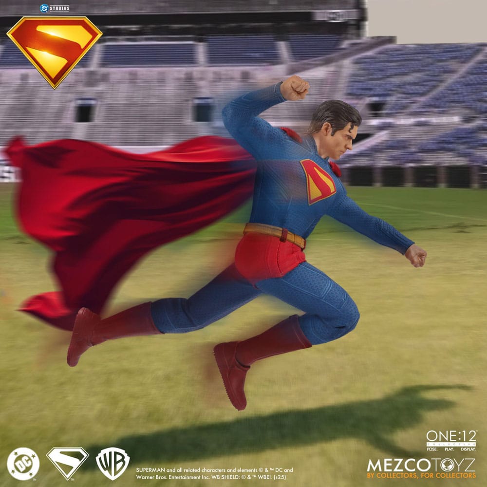 Superman (2025) Actionfigur 1/12 Superman 17 cm