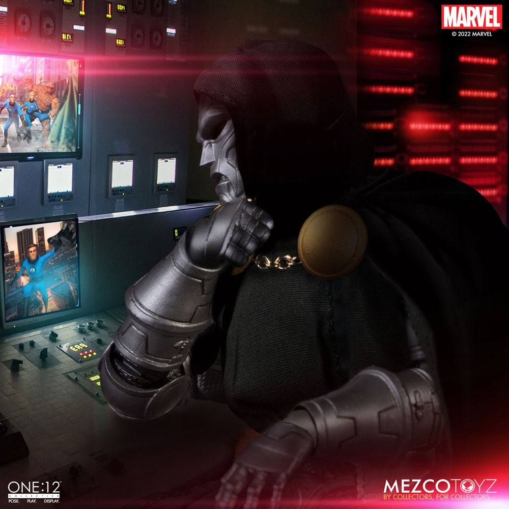 Marvel Actionfigur 1/12 Doctor Doom 17 cm