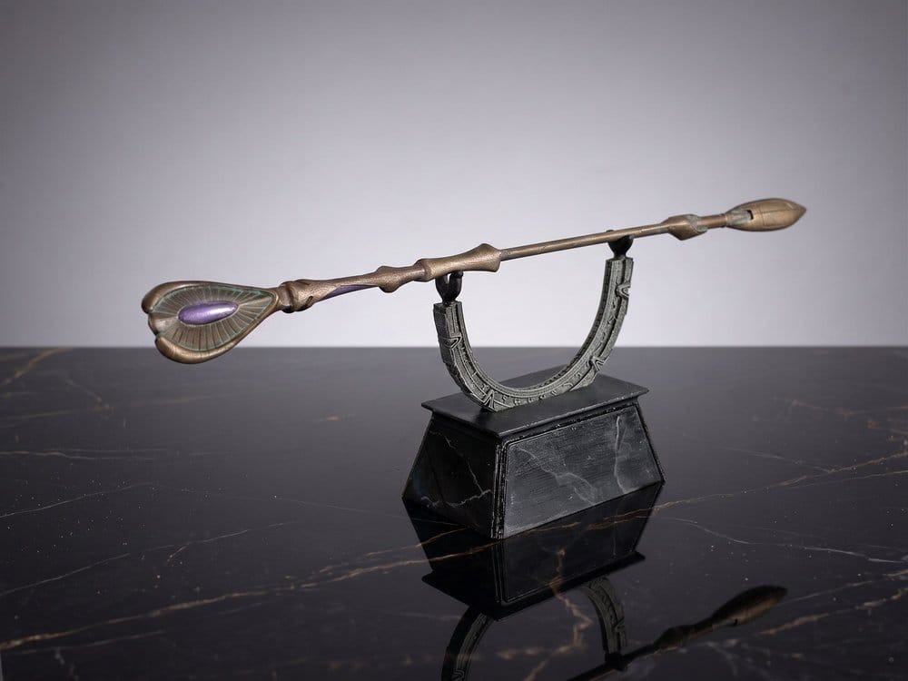 Stargate Desktop Replica Ma'tok Stab 30 cm