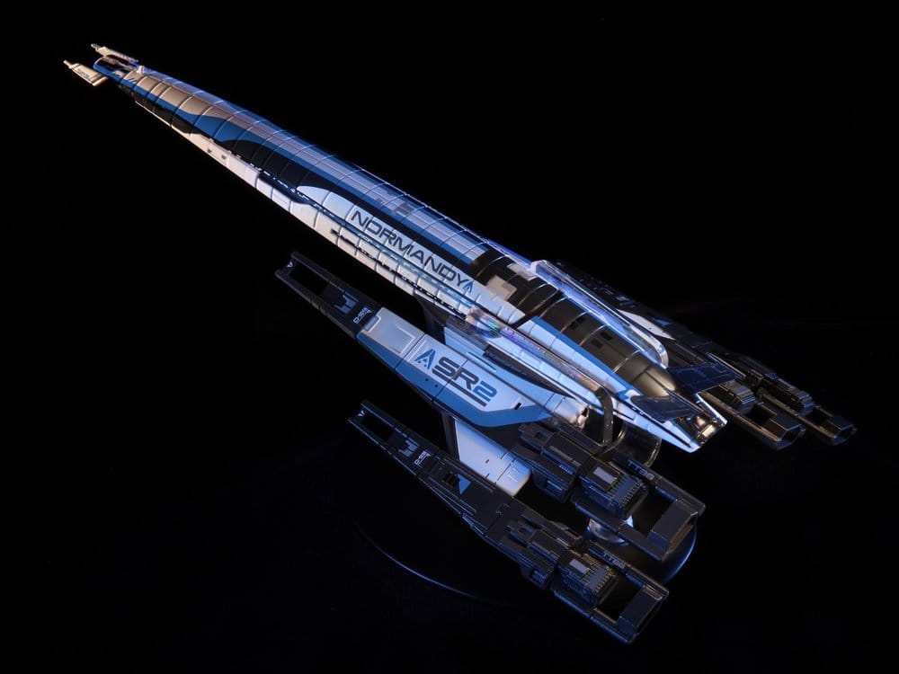 Mass Effect Die-Cast Normandy SR-2 22 cm 