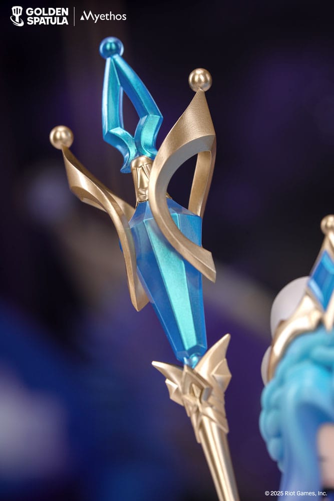 Golden Spatula PVC Statue Prestige Perfume Gem Chibi Janna Figure 17 cm        