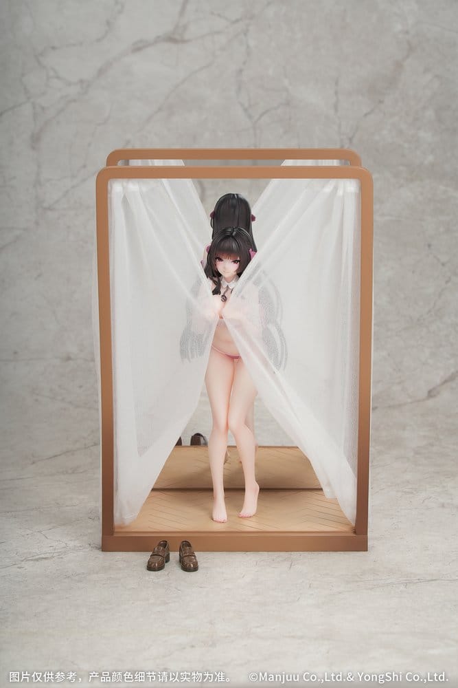 Azur Lane Gift+ PVC Figur 1/8 Trinidad Trapper in the Changing Room Ver. 23 cm