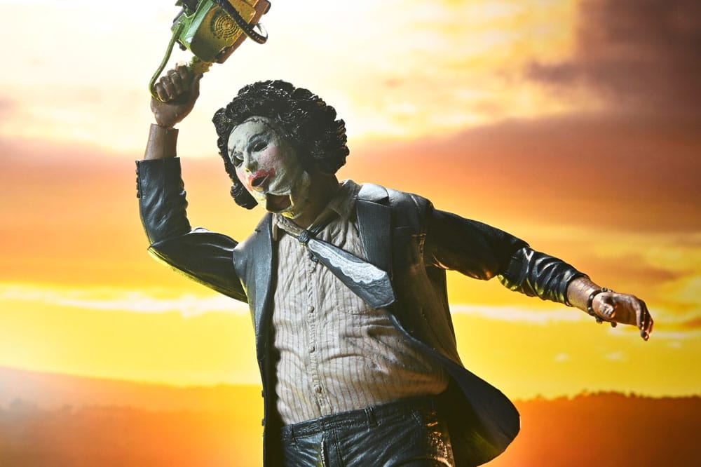 Texas Chainsaw Massacre Clothed Actionfigur Ultimate Pretty Woman Leatherface 50th Anniversary 20 cm        