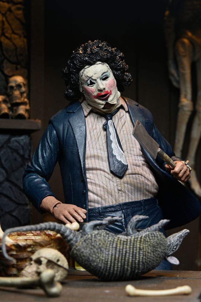 Texas Chainsaw Massacre Clothed Actionfigur Ultimate Pretty Woman Leatherface 50th Anniversary 20 cm        