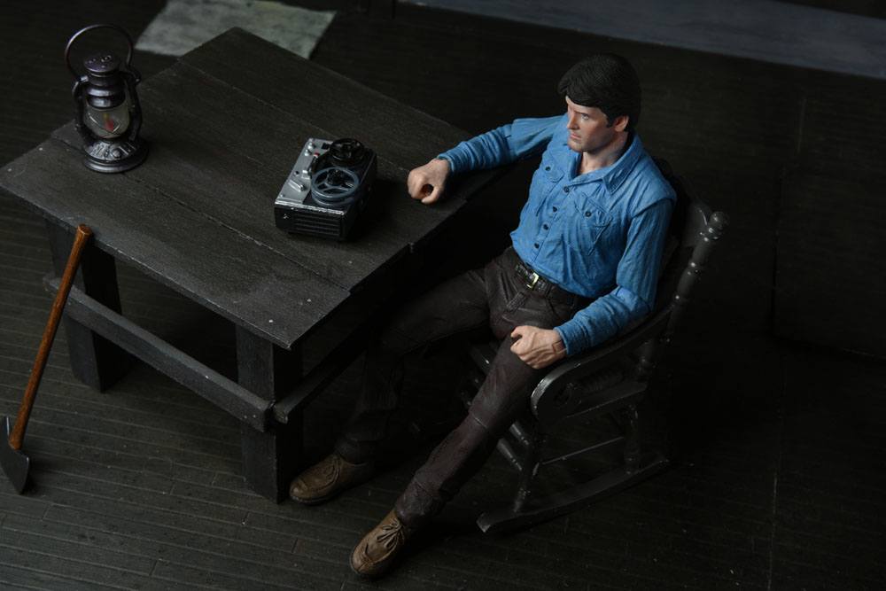 Tanz der Teufel Actionfigur Ultimate Ash 18 cm