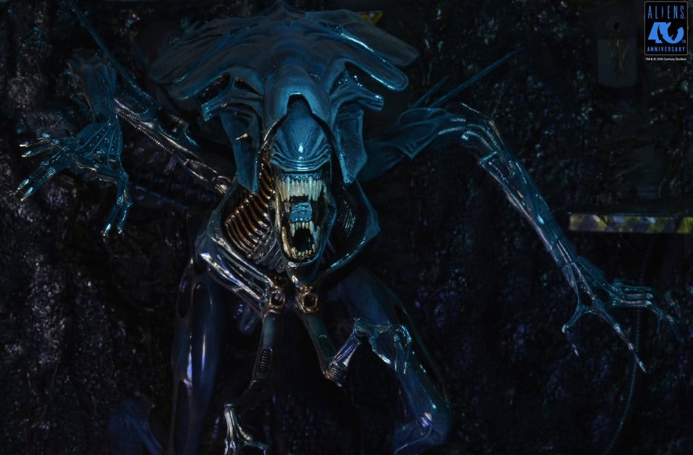 Aliens Ultra Deluxe Actionfigur Alien Queen (40th Anniversary) 38 cm