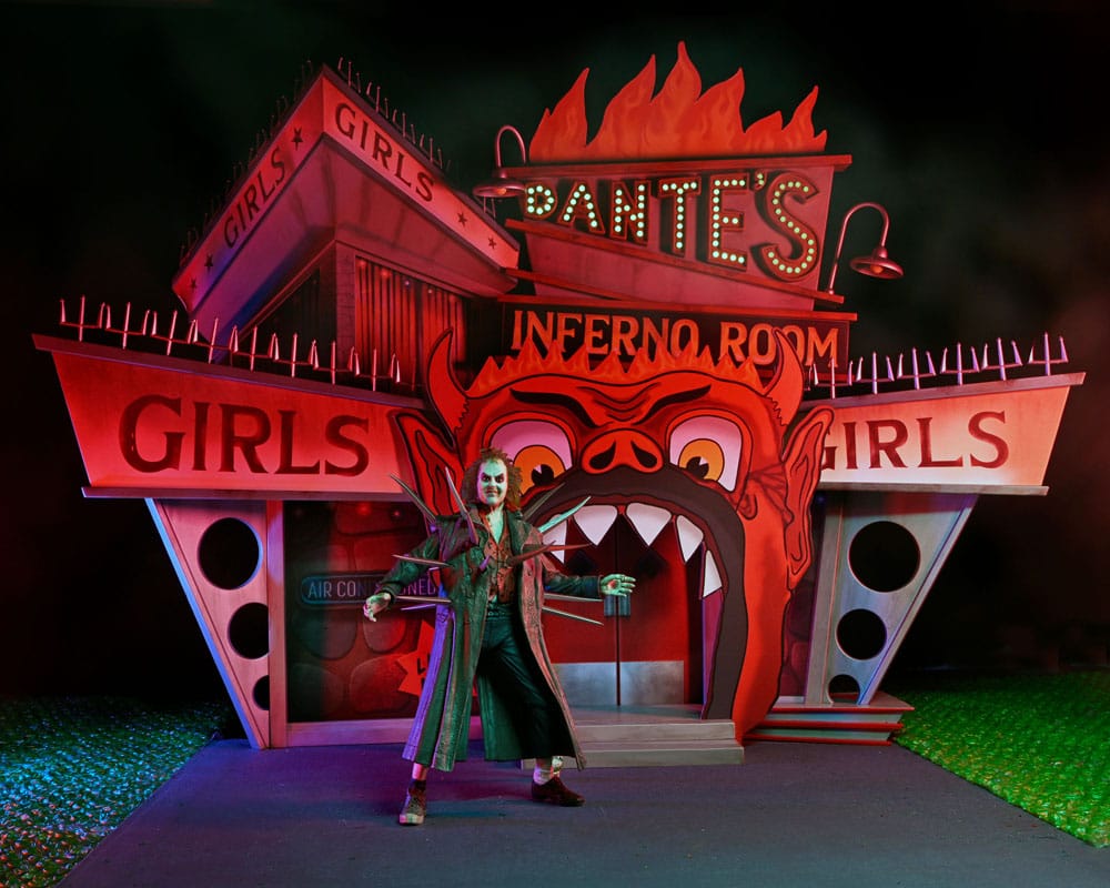Beetlejuice (1988) Diorama Trenchcoat with Spikes Inferno Room Deluxe Set  