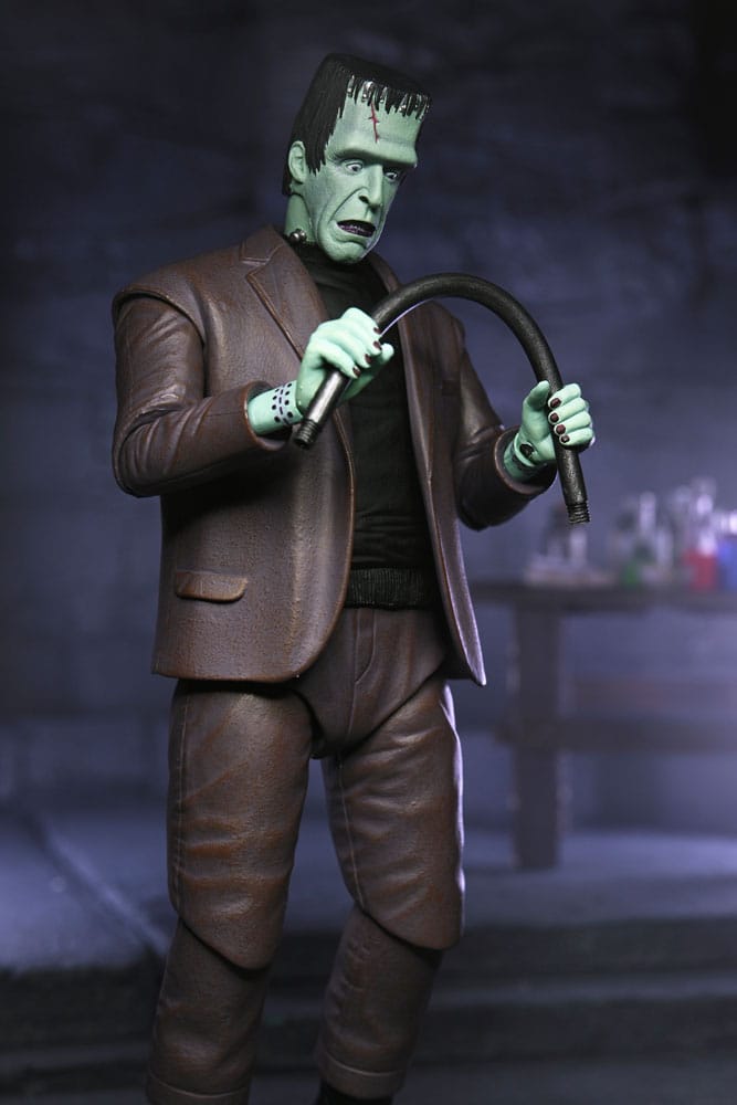 Rob Zombie's The Munsters Actionfigur Ultimate Herman Munster 18 cm