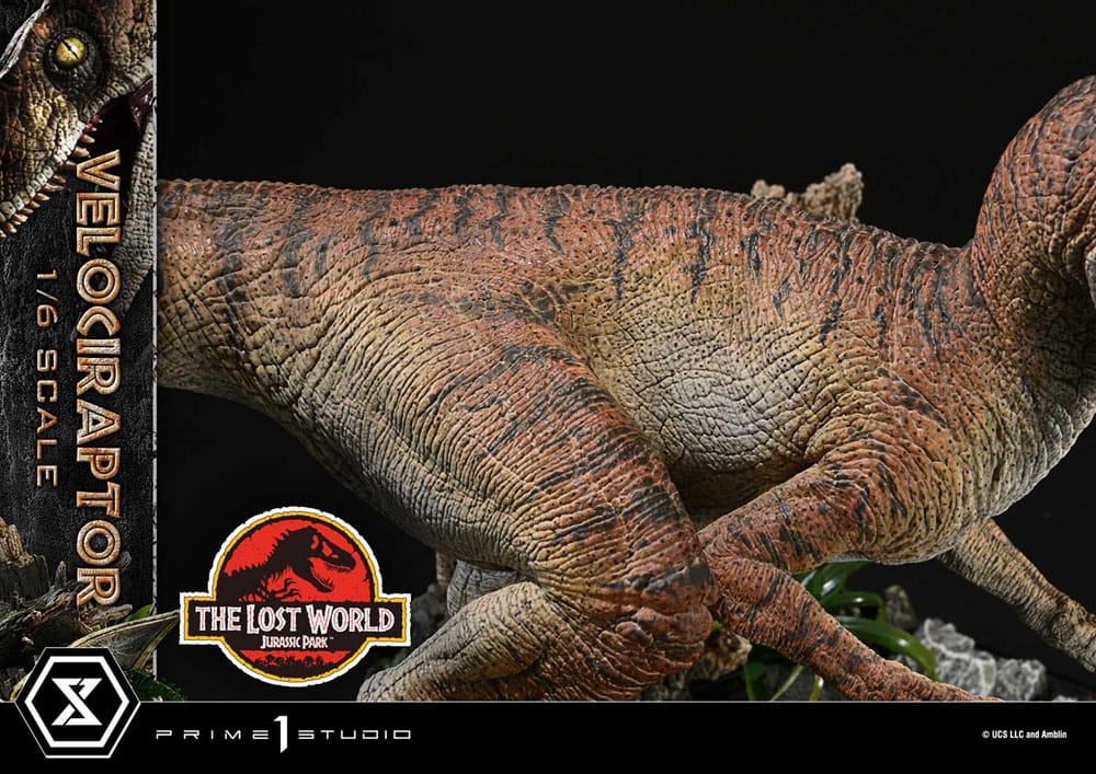 Jurassic Park II Legacy Museum Collection Statue 1/6 Velociraptor 41 cm 