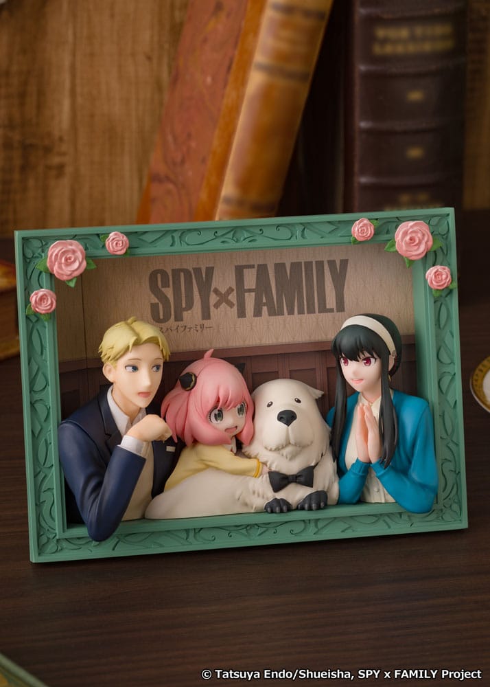 Spy x Family PVC Statue The Forgers 13 cm        