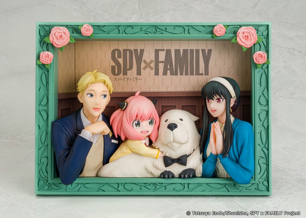 Spy x Family PVC Statue The Forgers 13 cm        