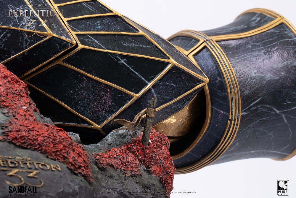 Clair Obscur: Expedition 33 Replik 1/1 Scale Arm of Gustave 48 cm