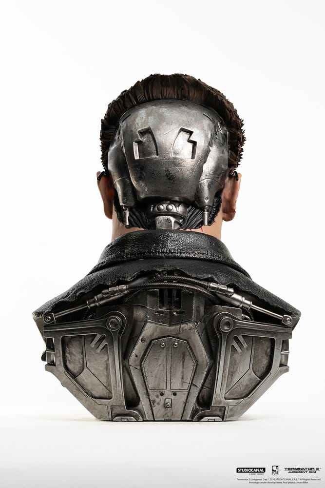 Terminator 2 Replik 1/1 T-800 Model 101 Battle Damaged Art Mask 47 cm  