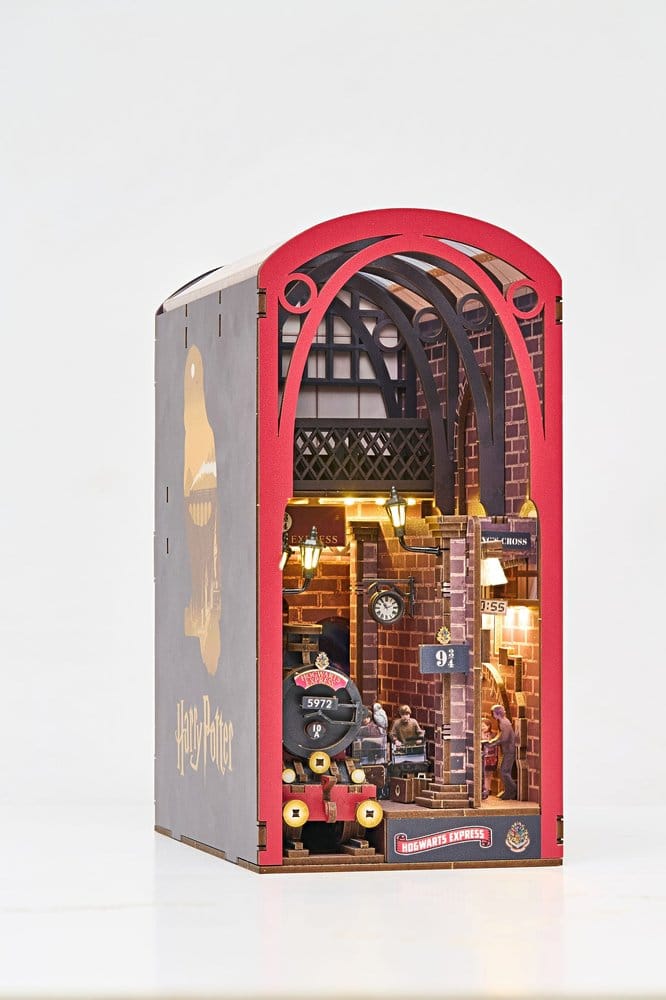 Harry Potter Tiny Adventures Book Nook Mini-Diorama Hogwarts Express 18 cm