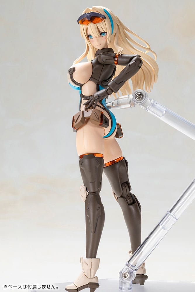 Front Mission Plastic Model Kit Zenith Girl 16 cm 