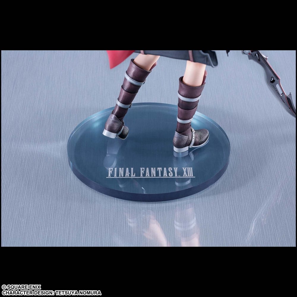 Final Fantasy XIII PVC Statue Lightning 27 cm     