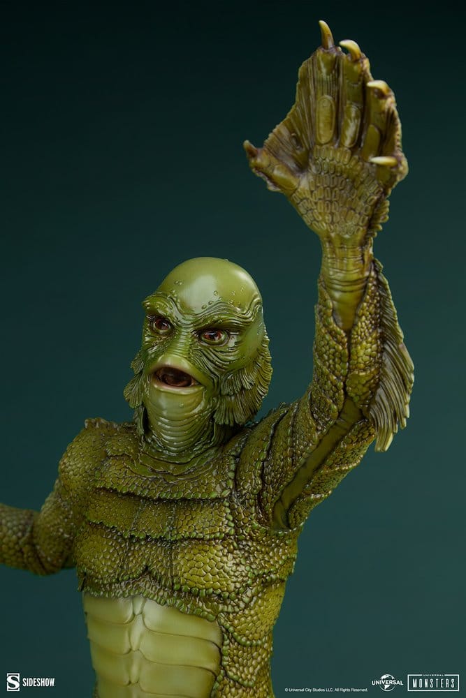 Universal Monsters Premium Format Statue Creature from the Black Lagoon 80 cm