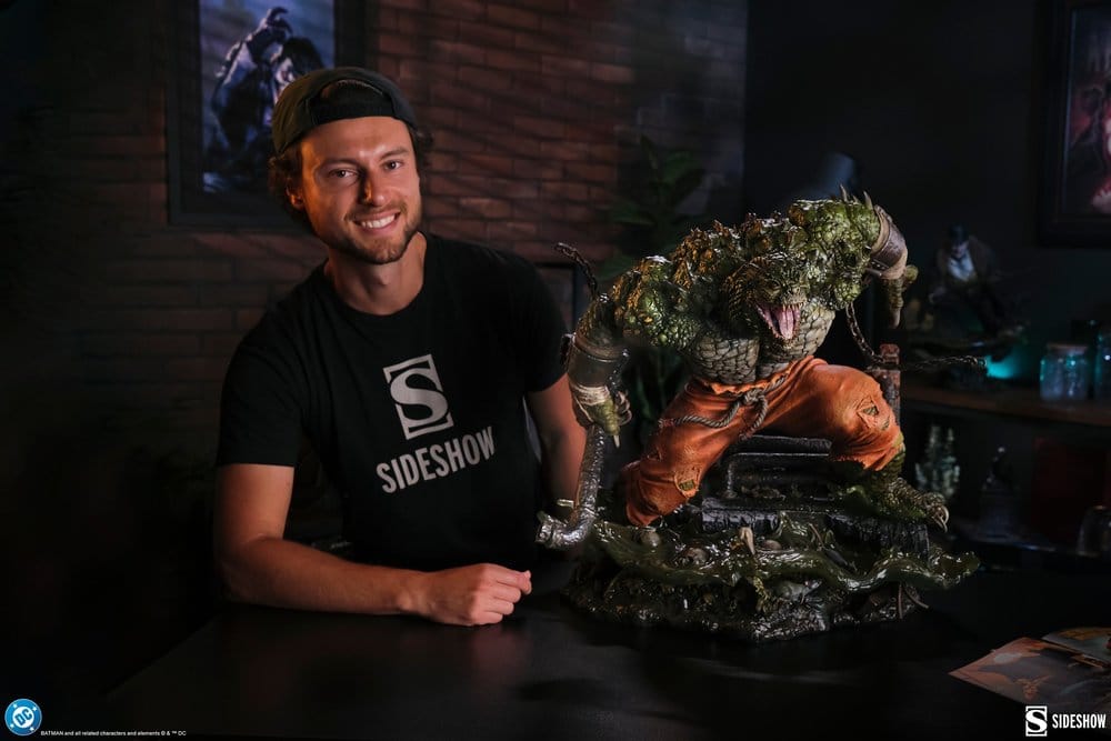 DC Comics Premium Format Statue Killer Croc 57 cm