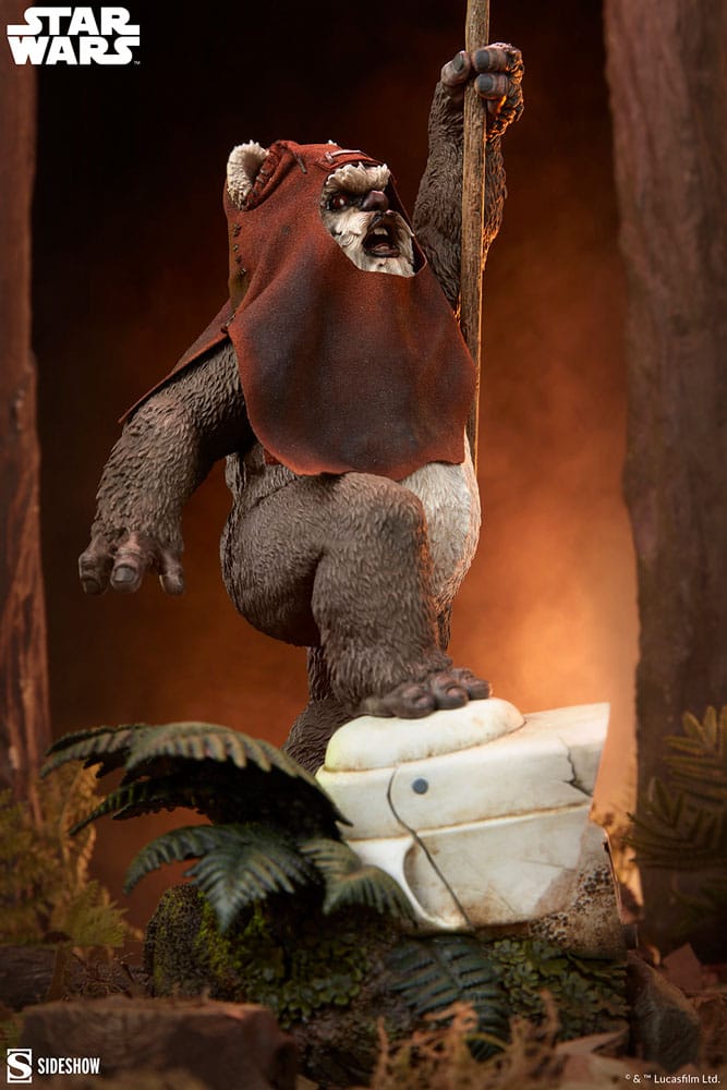  Star Wars: Episode VI - Die Rückkehr der Jedi-Ritter Premium Format Statue Wicket 46 cm