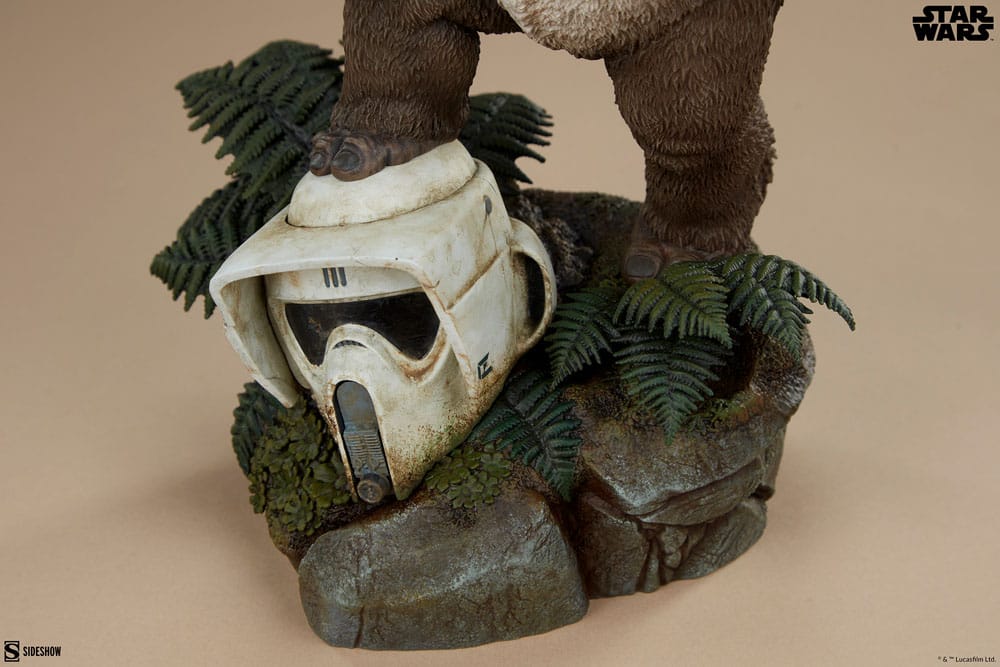  Star Wars: Episode VI - Die Rückkehr der Jedi-Ritter Premium Format Statue Wicket 46 cm