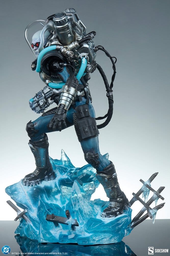 DC Comics Premium Format Statue Mr. Freeze 59 cm