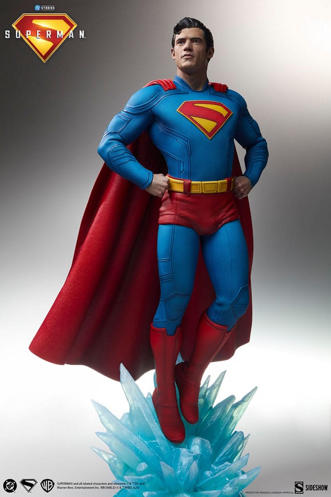 Superman (2025) Premium Format Statuen Superman 61 cm & Krypto 23 cm Bundle (2)