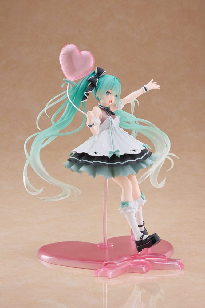 Hatsune Miku AMP+ PVC Statue Hatsune Miku Birthday 2025 Party Ver. 21 cm       