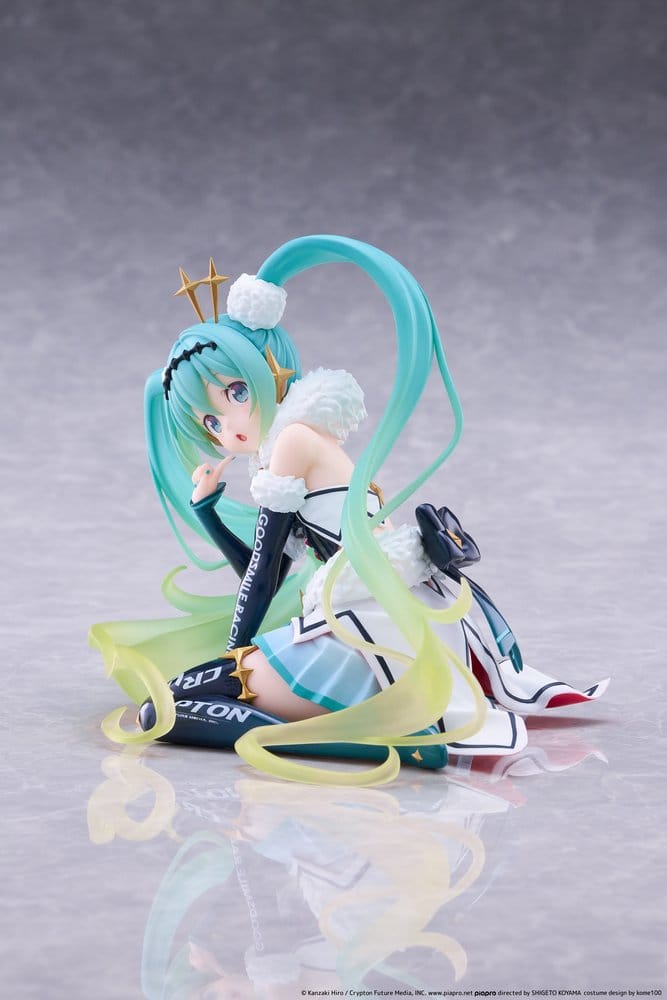 Hatsune Miku Taito Kuji PVC Figur Racing Miku 2018 Ver. Round 8 13 cm