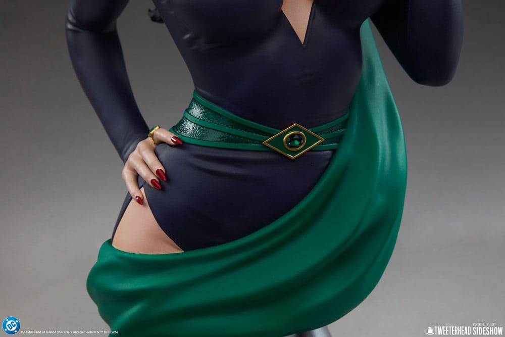 DC Comics Büste 1/3 Catwoman 39 cm